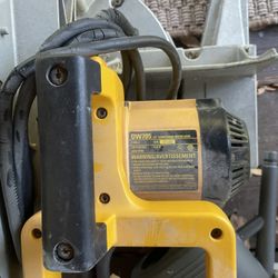DW705 12 COMPOUND MITER SAW