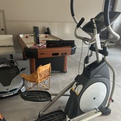 Horizon Elliptical Excellent Condition