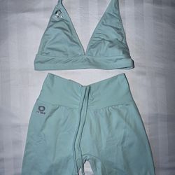 OHYASFIT Blue Activewear Set | Halter Top + Scrunch-butt Shorts Sz S