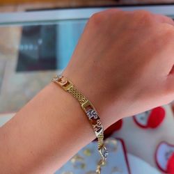 14k Elephant Bracelet 