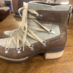 Women’s Merrell Shiloh II Boots 7