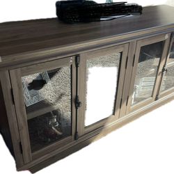 TV Stand/ Cabinet