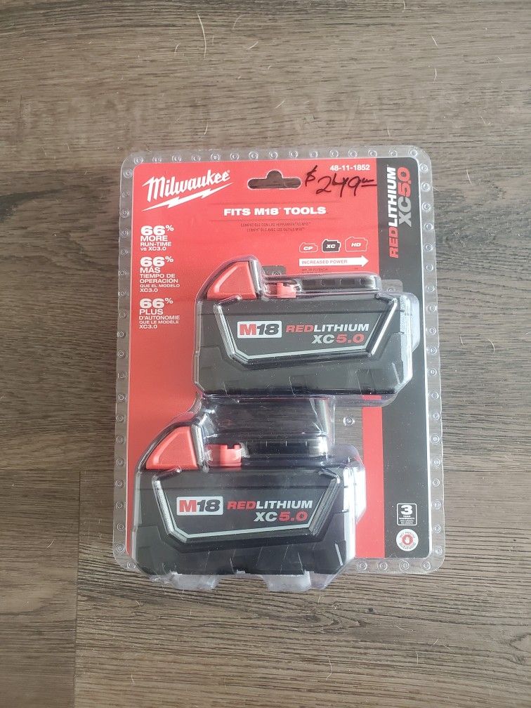 Milwaukee M18 XC 5 amp 18V Lith Battery 48-11-1850R 2 Pack 48-11-1852R