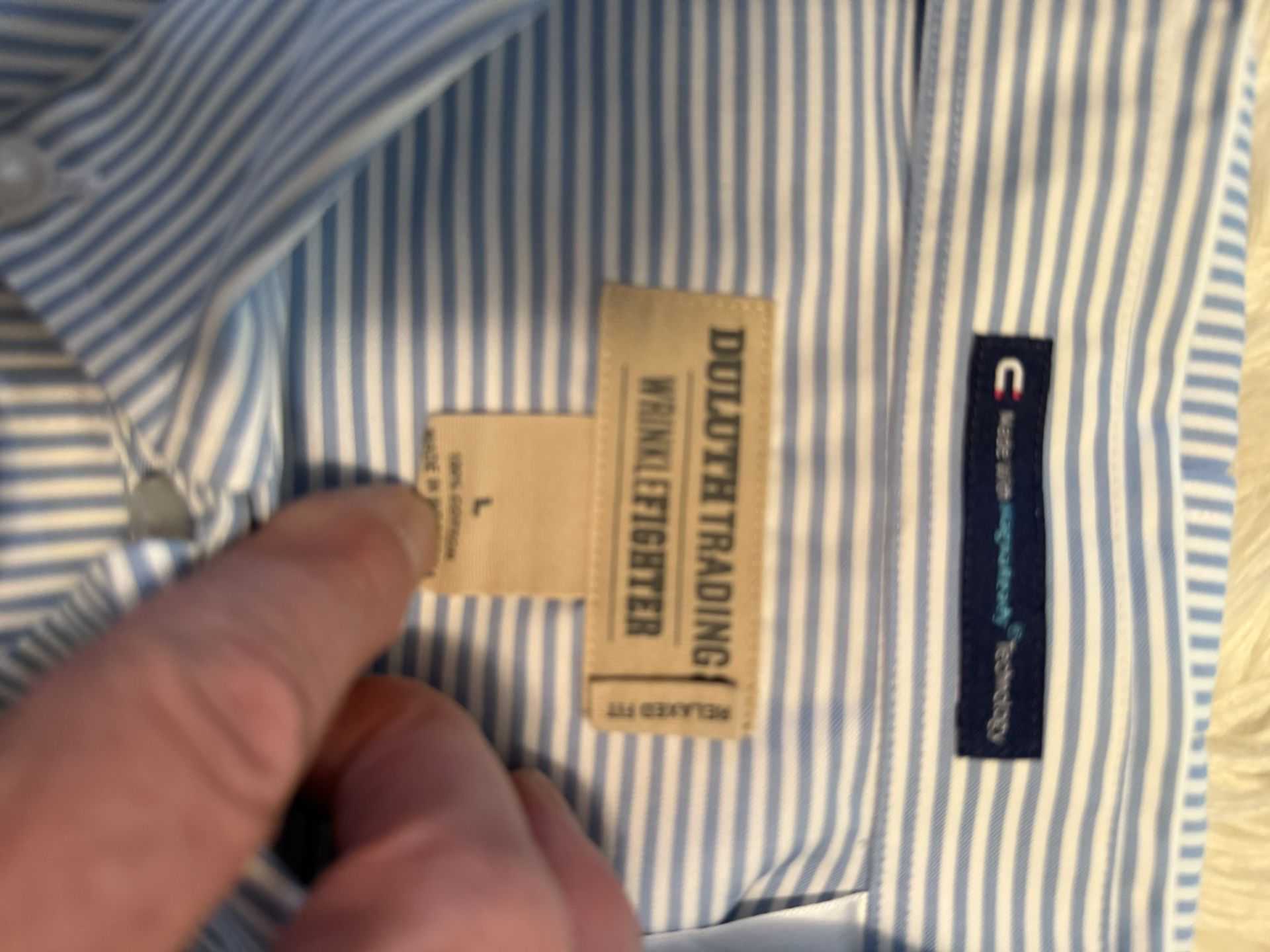 SHIRT - DELUTH TRADING COMPANY MENS LARGE DRESS SHIRT