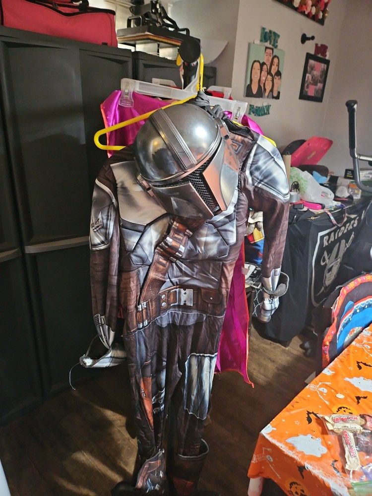 Costum