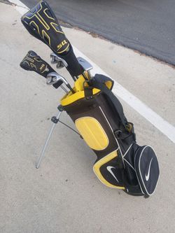 Nike Rh kids golf set $40firm