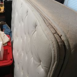 Aloë Vera Queen mattress