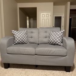 Love Seat 