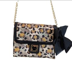 Betsey Johnson Be My Sweetheart Leopard Crossbody Purse Handbag Quilted Hearts