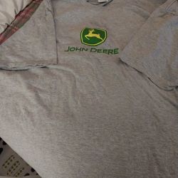 Men's John Deere T Shirt Size Xxl 12 Dollars 