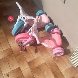 Girl bikes