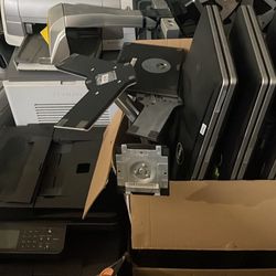 Big Lot of Electronics Printers,scanners,computers,monitors,speakers,etc..