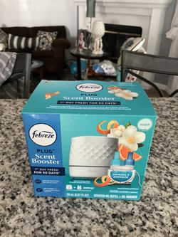 Febreze Plug Scent Booster Refresh & Energize Starter Kit: Electric Oil Air Fresheners, 2 Pack