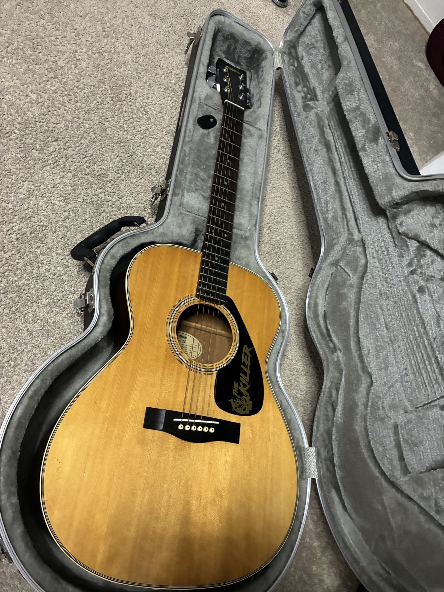 Yamaha 6 string guitar