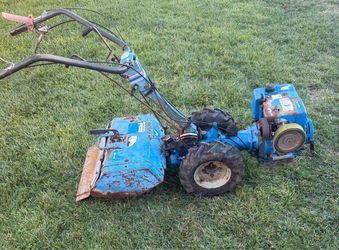 BCD rear-tine garden tiller