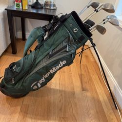 Women’s Golf Club Set – $175 (Full Set + Extras + Bag)
