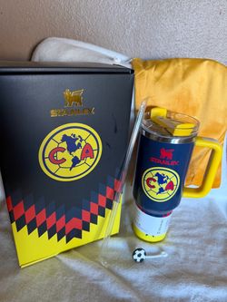 Stanley x Club América Tumbler with Handle