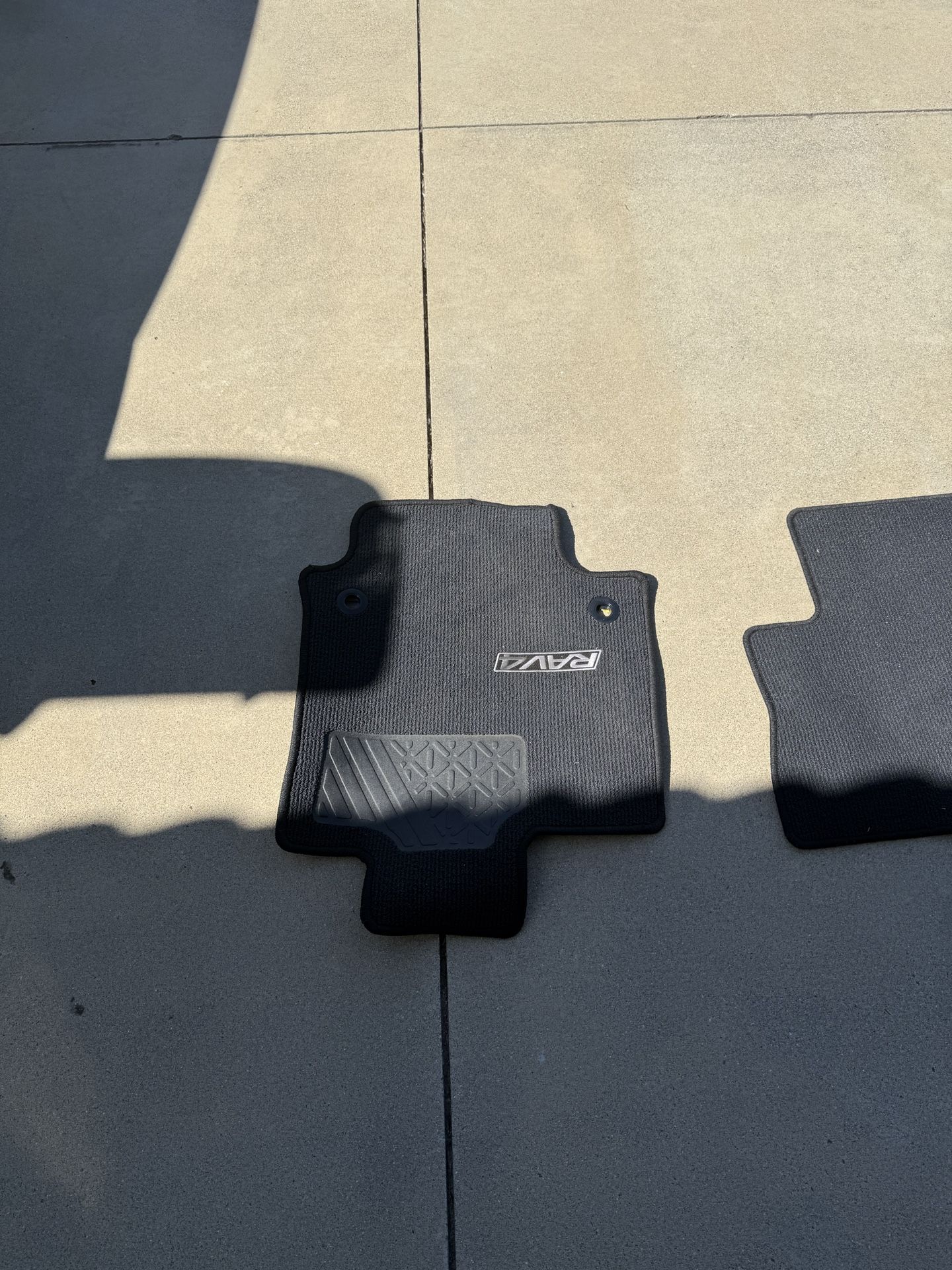 2023 Rav4 Floor mats