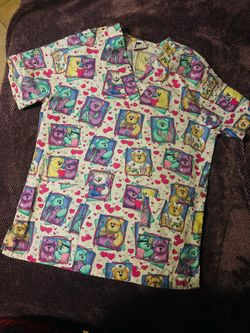 SCRUB TOP