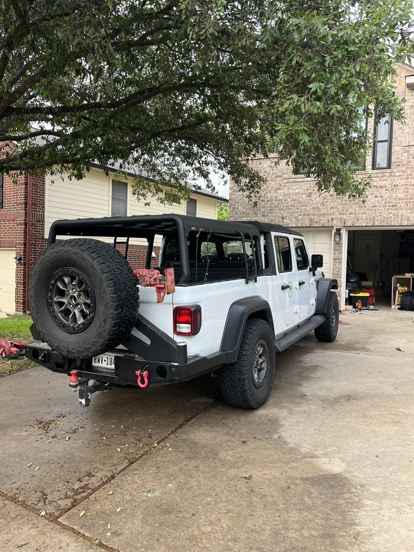 Expedition 1 Bumper & Tire Carrier