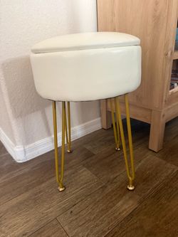 New Faux Leather Stool/Chair with Storage