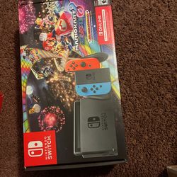 Nintendo switch (Mario Kart)