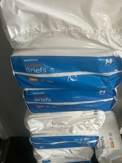 Medium briefs 20 24 packs