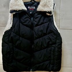 PAO Sport- Puffer Vest With Sherpa Lining. Women's Medium Black Insulated 
