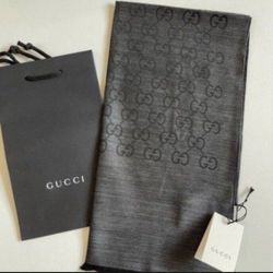 Gucci Jacquard Pattern Knitted Scarf 