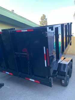 Smooth dump trailer