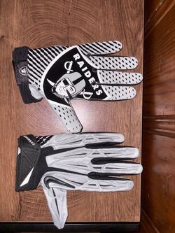 Nike Superbad Raiders NFL Football Gloves