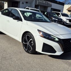 2024 Nissan Altima 2.5 SR