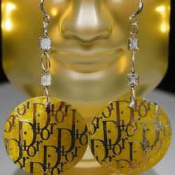 Gold & Silver Capiz She’ll Fashion Earrings New