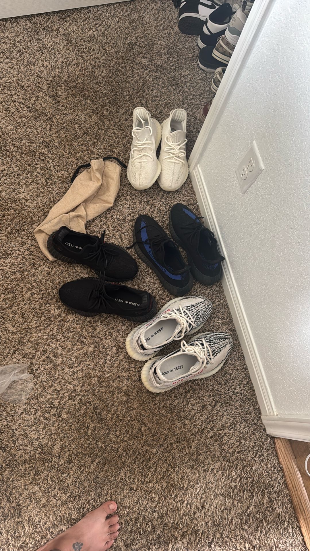 5 Pair Yeezys