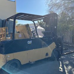 Cat Forklift 