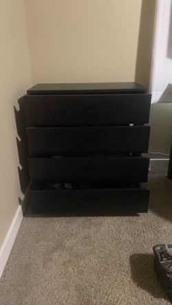 Dresser- Black, 4 Drawers