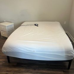 Queen Sleepy’s by Sealy Memory Foam Plush Mattress