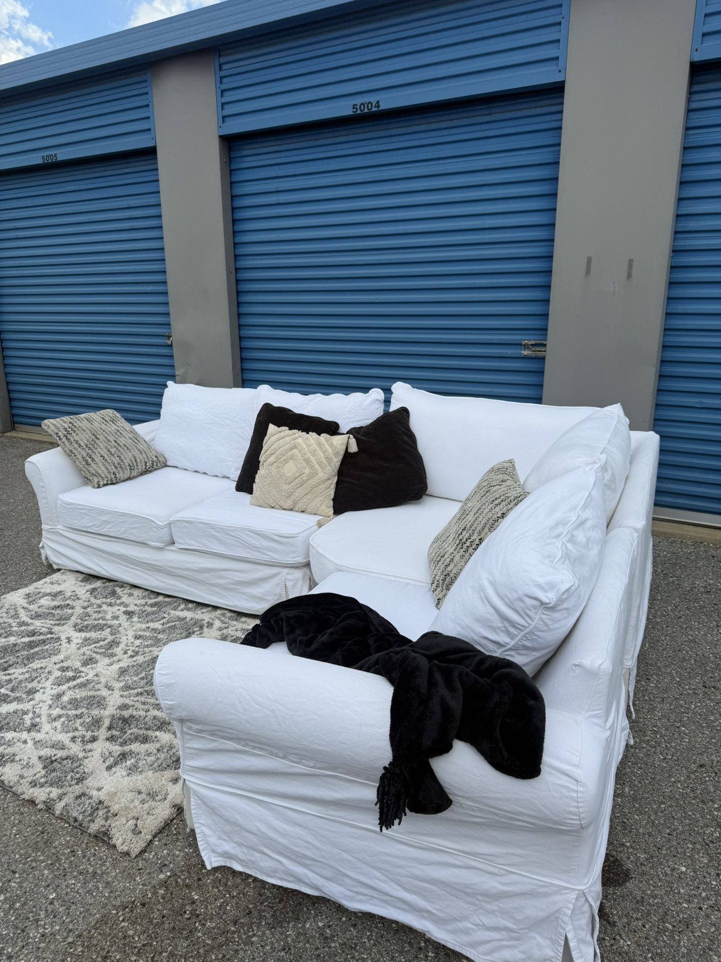 FREE DELIVERY- 3 Piece Pottery Barn White Sectional