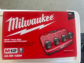 Milwaukee M12 four bay sequential charger