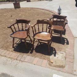 Free Captain's Chairs