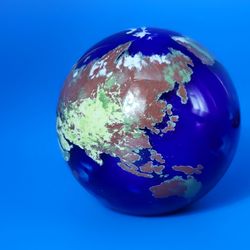Landberg Studios 1995 Earth Globe Decorative Sphere Ball