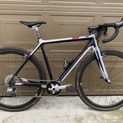 Trek Cronus Cx Ultimate Carbon Bike With Carbon Wheel set for Sale in San Diego CA OfferUp