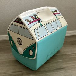 Igloo Elite VW Volkswagen 16 Qt Cooler in aquamarine