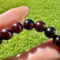 Garnet Bracelet, Deep red