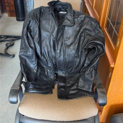 Men’s Leather Jacket S . Excellent Condition.