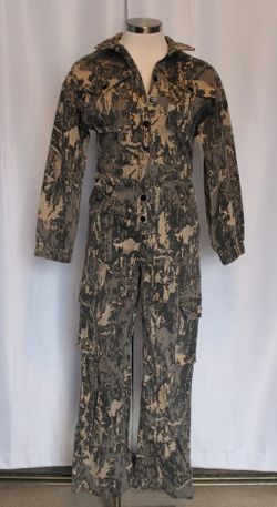 Fashion Nova Women’s XS Camo Cargo Jumpsuit Button Front