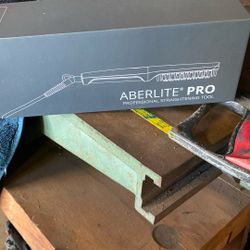 Aberlite Pro Professional Straightening Tool