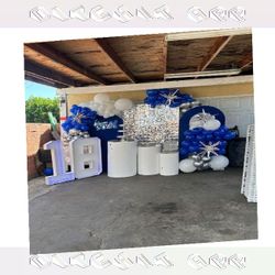 Charm Events with Creative Birthday Balloon Art door wall