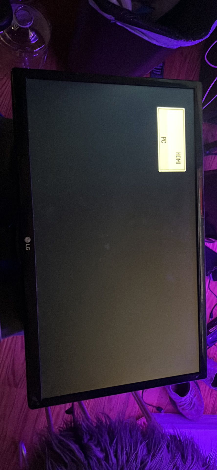 Small LG TV