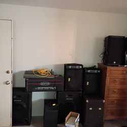 11 Guitars 2 Amps PA System